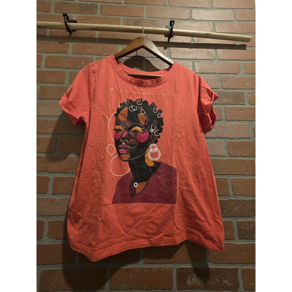 Black History Month Tee Shirt Medium African American Black Pride.  Sku 7‎